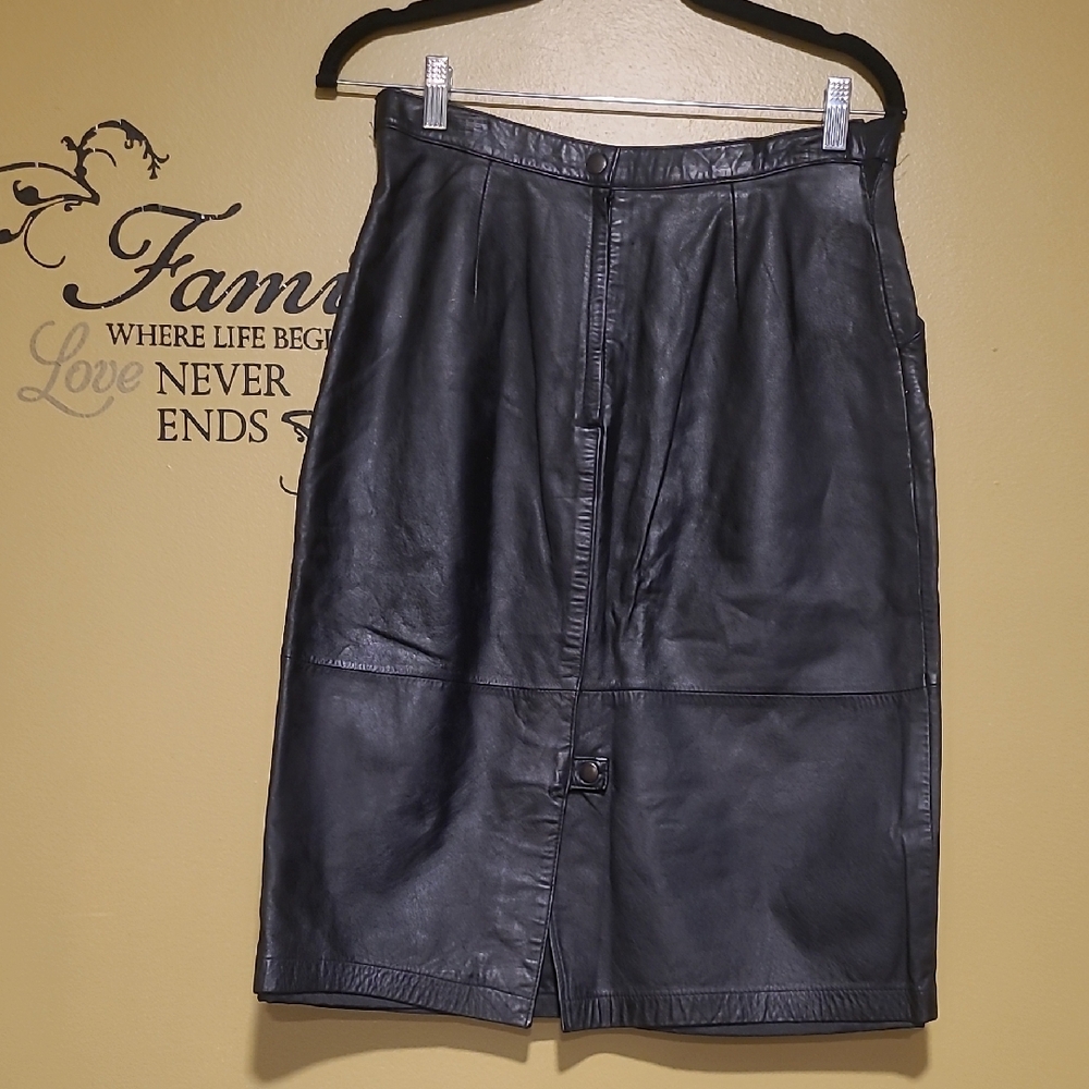 Sliverleaf Vintage Elegant Black Leather Skirt - Picture 6 of 13